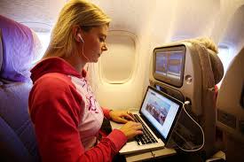 In-Flight Wi-Fi: What to Expect During Your Business Travel